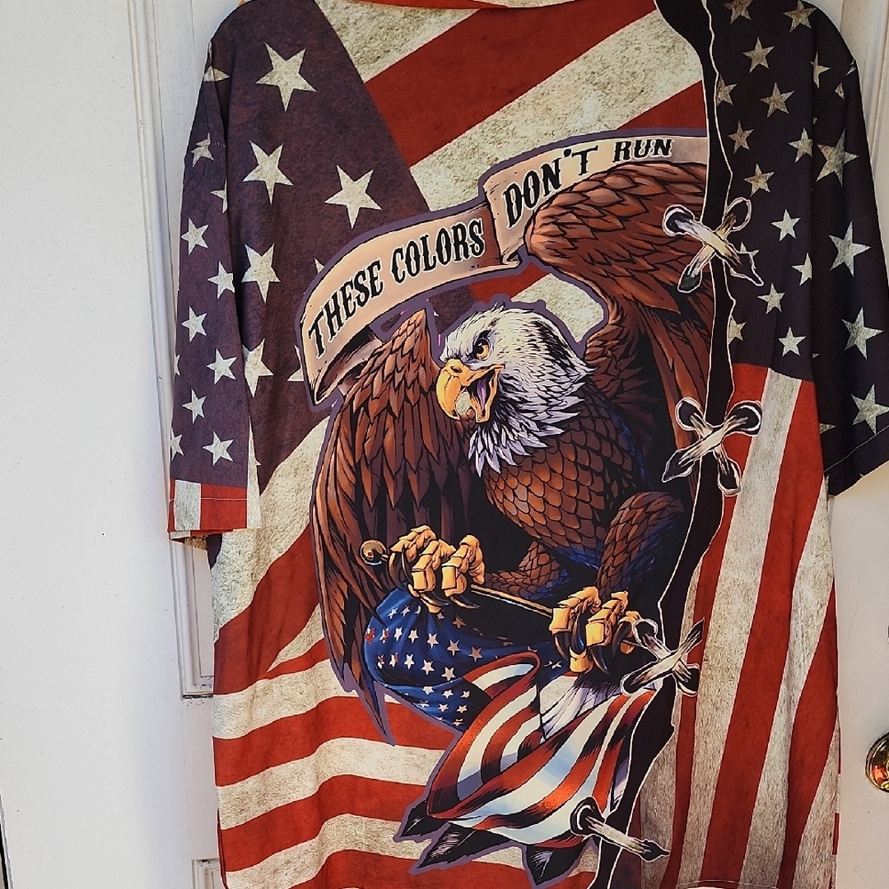 Patriotic Eagle Print Shirt - Picture 9 of 9